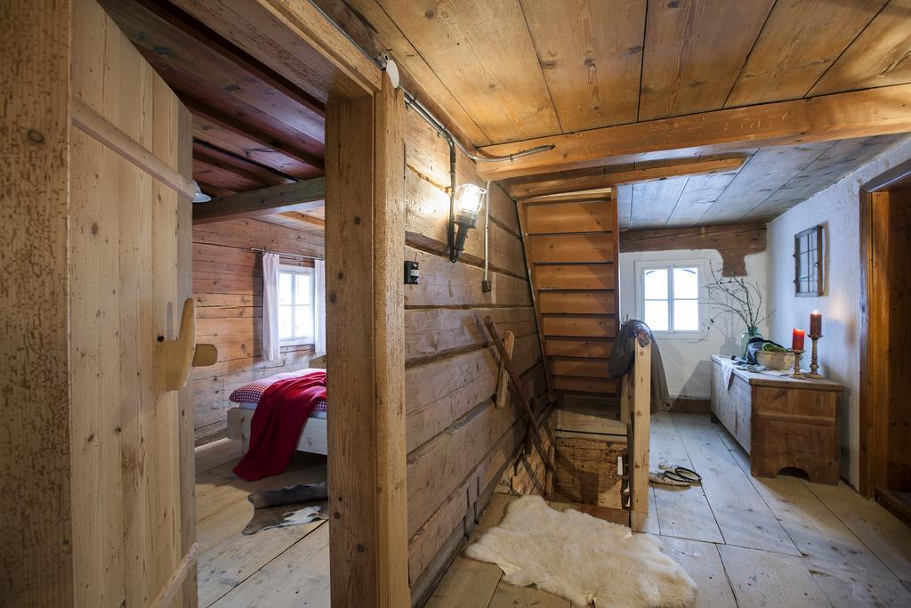 Schwadenguetl Villa Gosau Bilik gambar